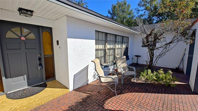 Picture of 547 Queens Mirror Circle, Casselberry FL 32707