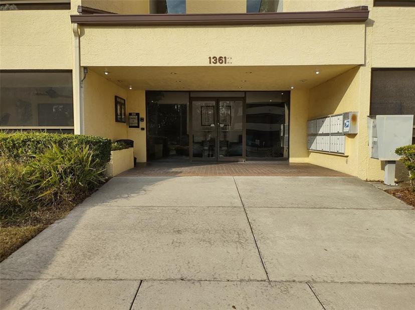 Picture of 13612 SOUTH Village Drive Unit 105, Tampa FL 33618