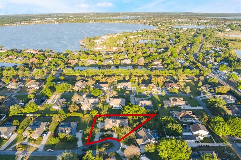 Picture of 2428 Wildwood Court, Winter Haven FL 33884