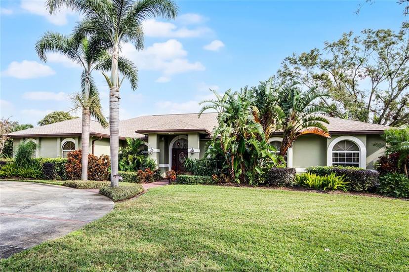 Picture of 2428 Wildwood Court, Winter Haven FL 33884