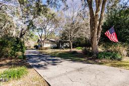 Picture of 609 W Olympia Street, Hernando, FL 34442