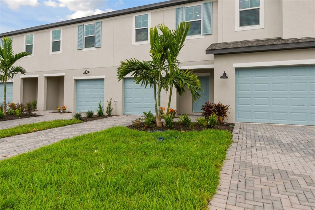 Picture of 5447 Tripoli Drive, Palmetto, FL 34221
