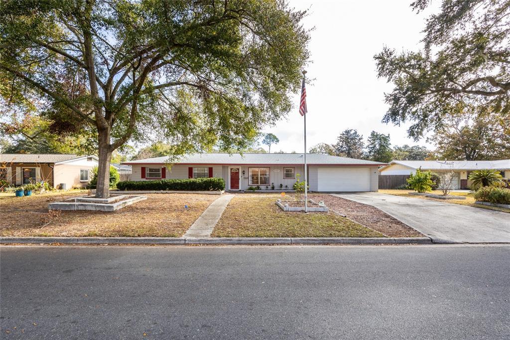 Picture of 5601 NW 28Th Terrace, Gainesville, FL 32653