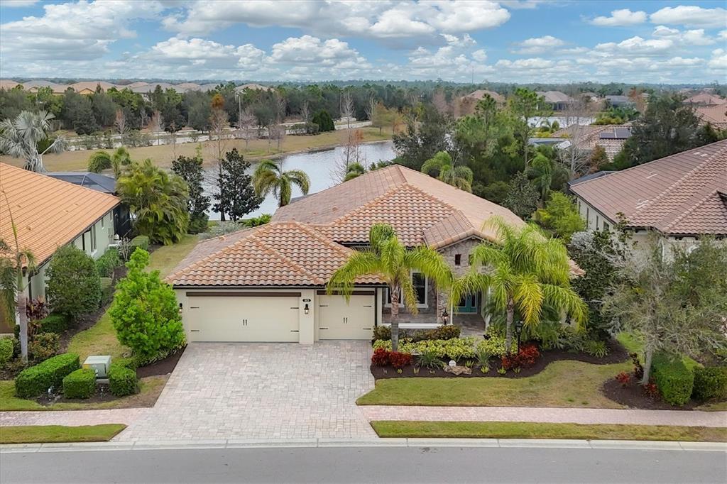 Picture of 16621 Berwick Terrace, Lakewood Ranch, FL 34202