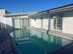 Picture of 246 94Th Avenue N, St Petersburg, FL 33702