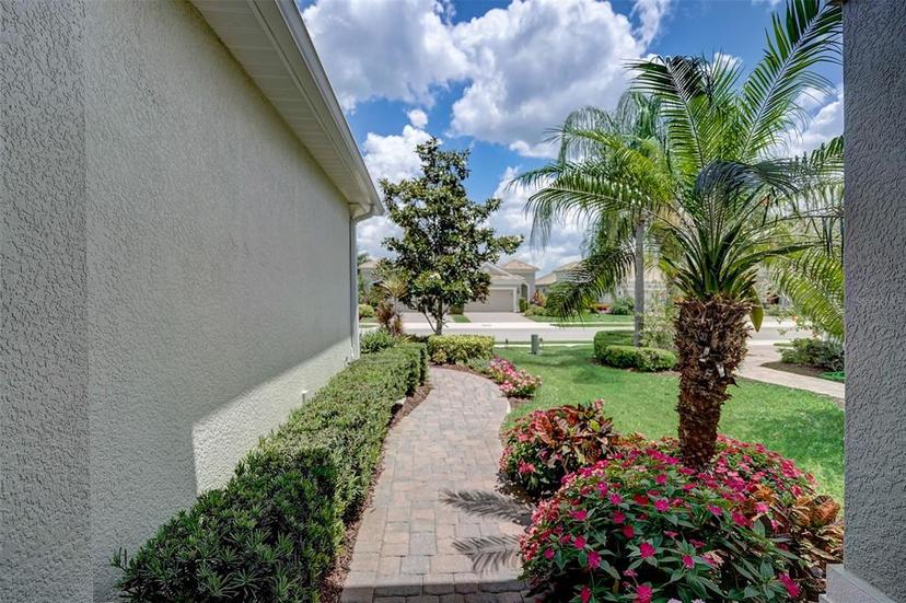 Picture of 4826 Maymont Park Circle, Bradenton FL 34203