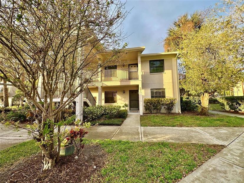 Picture of 2119 Elm Street Unit 101, Dunedin FL 34698