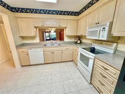 Picture of 2119 Elm Street Unit 101, Dunedin, FL 34698