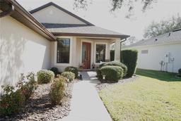 Picture of 5622 Sir Churchill Drive, Leesburg, FL 34748