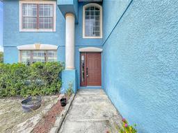 Picture of 1001 Dampierre Court, Kissimmee, FL 34759