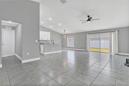 Picture of 534 Bristol Circle, Kissimmee, FL 34758