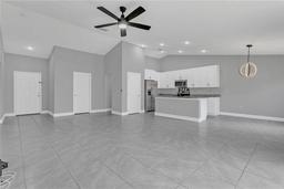 Picture of 534 Bristol Circle, Kissimmee, FL 34758