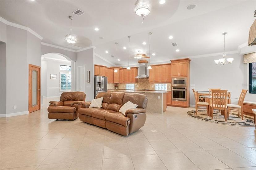 Picture of 2075 N Lakecrest Loop, Hernando FL 34442
