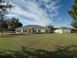 Picture of 16550 NW 46Th Street, Morriston, FL 32668