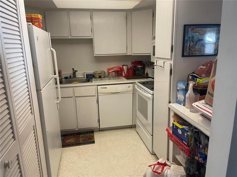 Picture of 533 Midway Drive Unit B, Ocala FL 34472