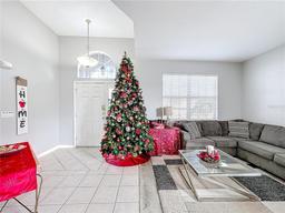 Picture of 370 Henley Circle, Davenport, FL 33896