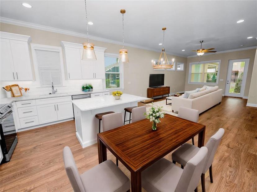 Picture of 715 Teaberry Trail, Polk City FL 33868