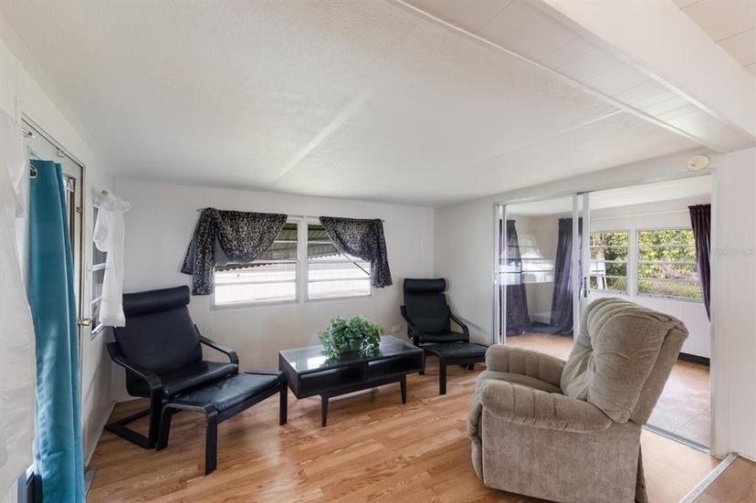 Picture of 921 Faith Circle E Unit 4, Bradenton FL 34212