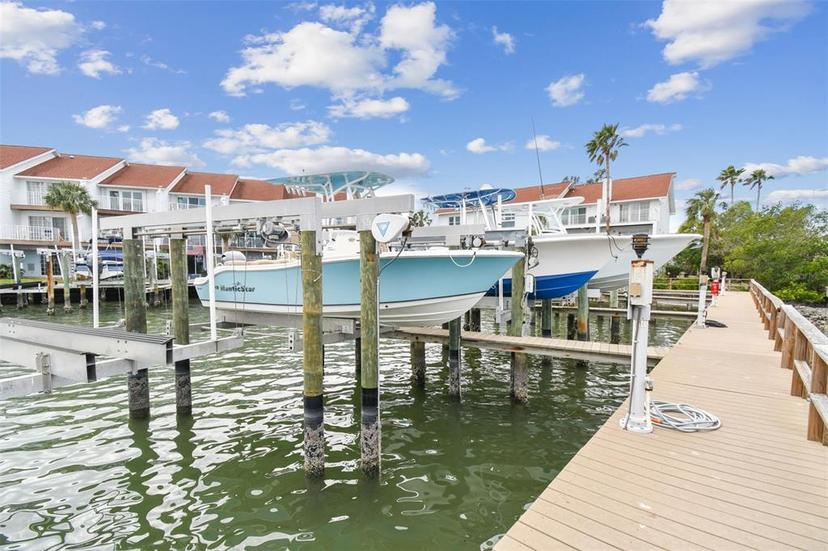 Picture of 19201 Vista Lane Unit C8, Indian Shores FL 33785