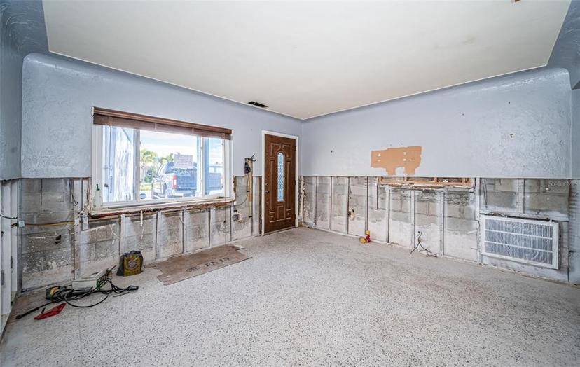 Picture of 17744 1St Street E, Redington Shores FL 33708