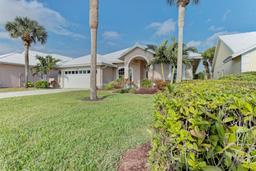 Picture of 1558 Belfry Drive, Venice, FL 34292