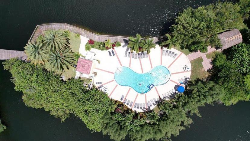 Picture of 1085 SE 6Th Avenue, Dania FL 33004