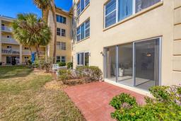 Picture of 3810 Gulf Of Mexico Drive Unit F105, Longboat Key, FL 34228