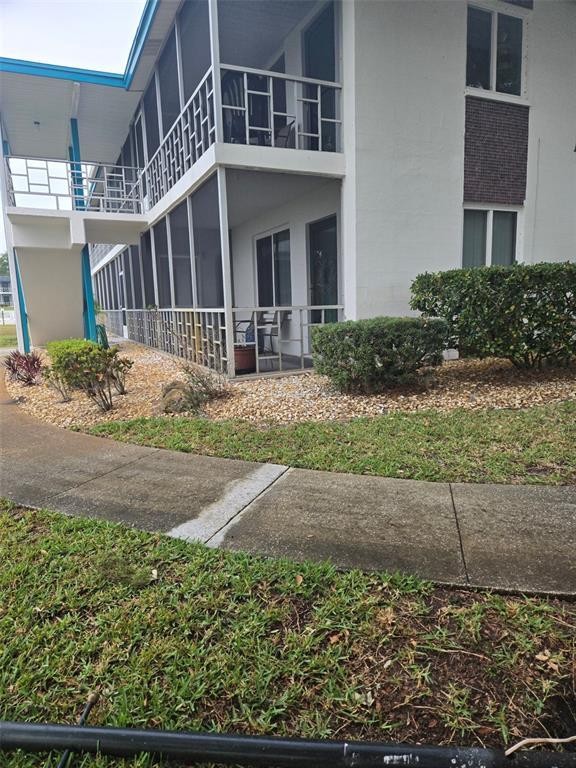 Picture of 1600 W Lake Parker Drive Unit A6, Lakeland, FL 33805