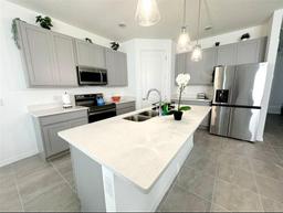 Picture of 2058 Derwent Drive, Davenport, FL 33896