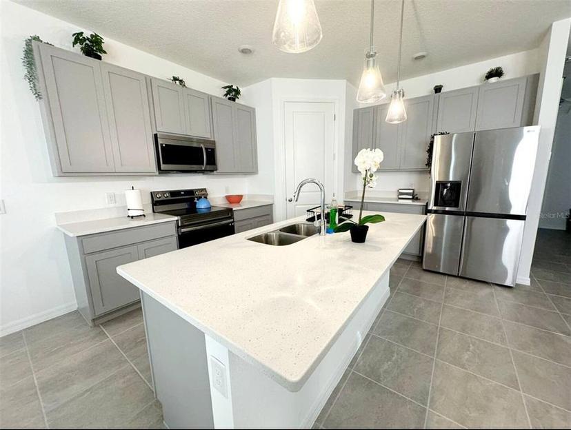 Picture of 2058 Derwent Drive, Davenport FL 33896