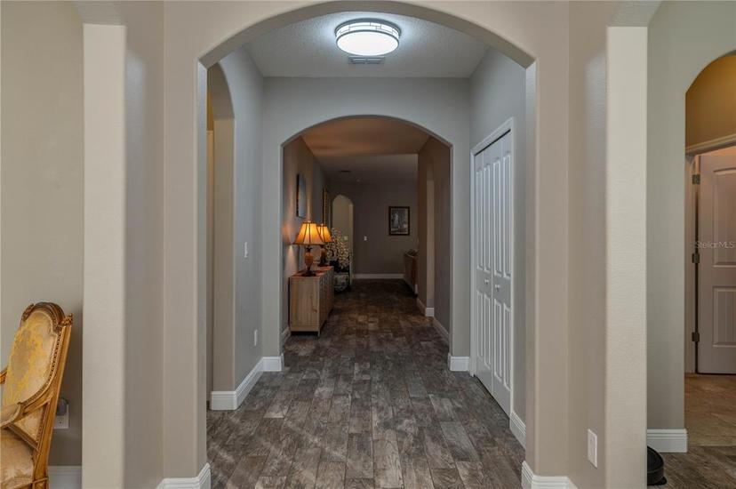 Picture of 252 Magneta Loop, Auburndale FL 33823