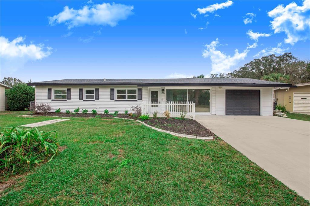 Picture of 5524 Meander Drive, Lake Wales, FL 33898