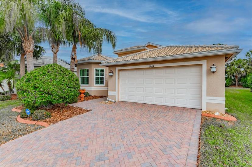 Picture of 5004 Sandy Brook Circle, Wimauma FL 33598