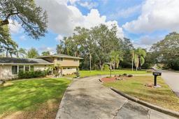 Picture of 1614 King James Court, Lakeland, FL 33813