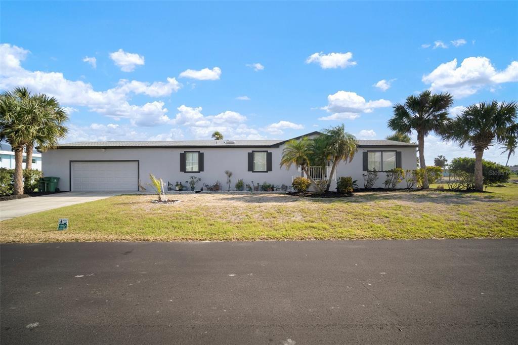 Picture of 4190 Pelican Pointe Drive, Punta Gorda, FL 33950