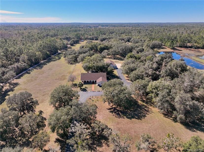 Picture of 7424 N Nature Trail, Hernando FL 34442