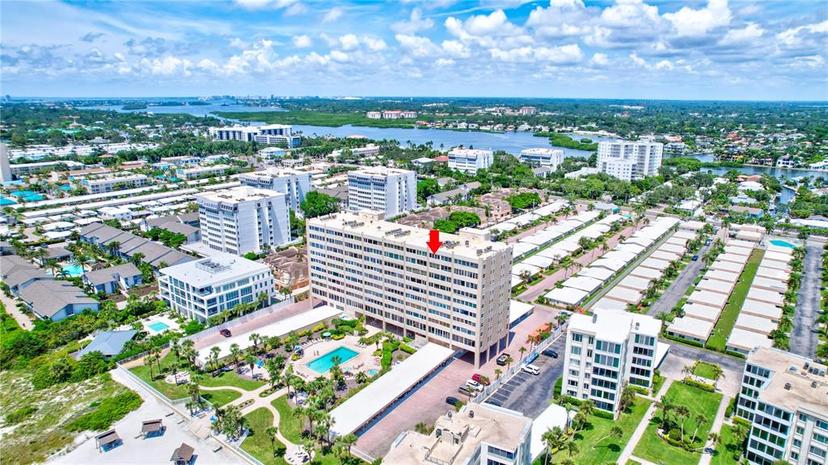 Picture of 6140 Midnight Pass Road Unit 902, Sarasota FL 34242