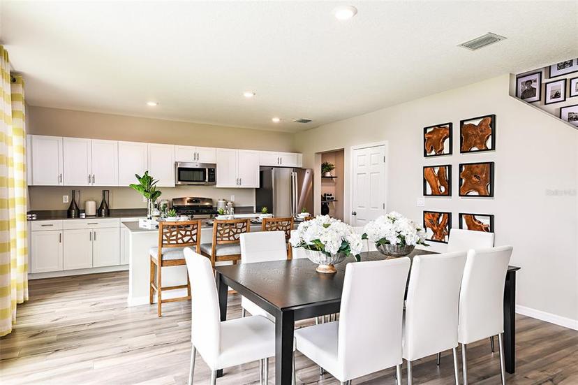 Picture of 1002 Foreshore Lane, Haines City FL 33844