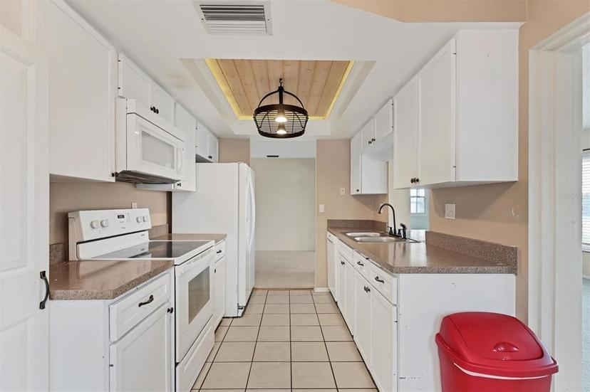 Picture of 3608 Joyce Drive, Bradenton FL 34208