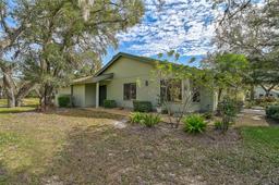 Picture of 4655 Pine Green Trail Unit 24, Sarasota, FL 34241