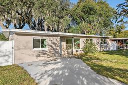 Picture of 118 N Sunland Drive, Sanford, FL 32773