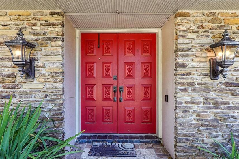 Picture of 754 E Wildmere Avenue, Longwood FL 32750