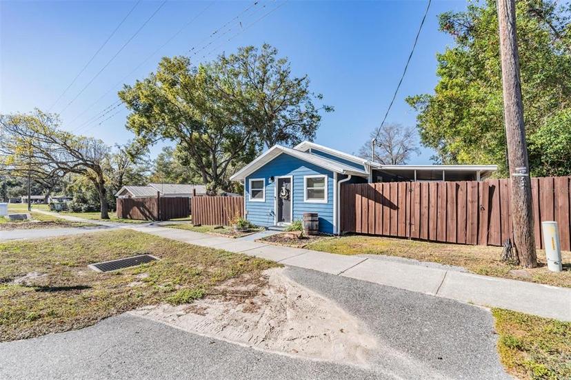 Picture of 14045 21St Street, Dade City FL 33525