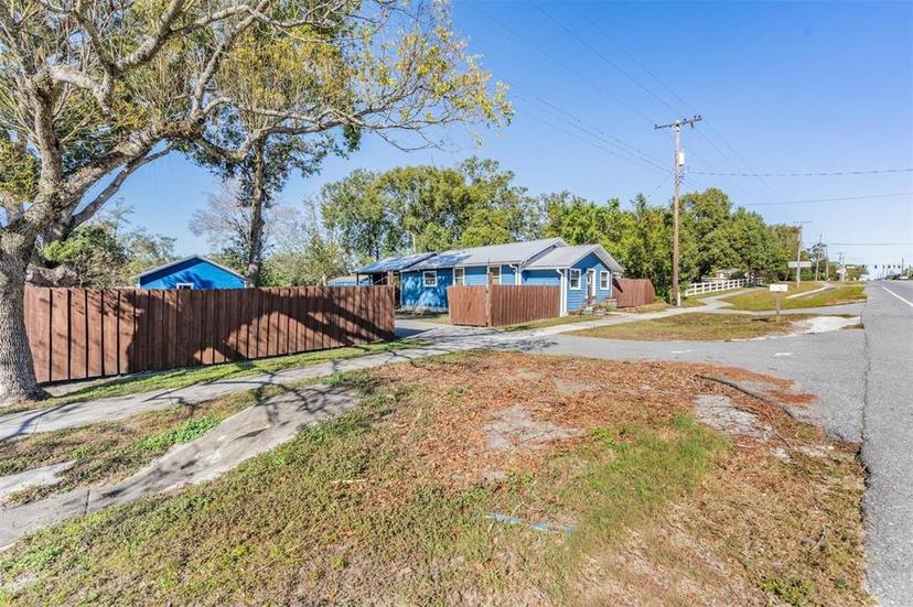Picture of 14045 21St Street, Dade City FL 33525