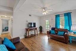 Picture of 207 Waterway Circle Ne, Port Charlotte, FL 33952