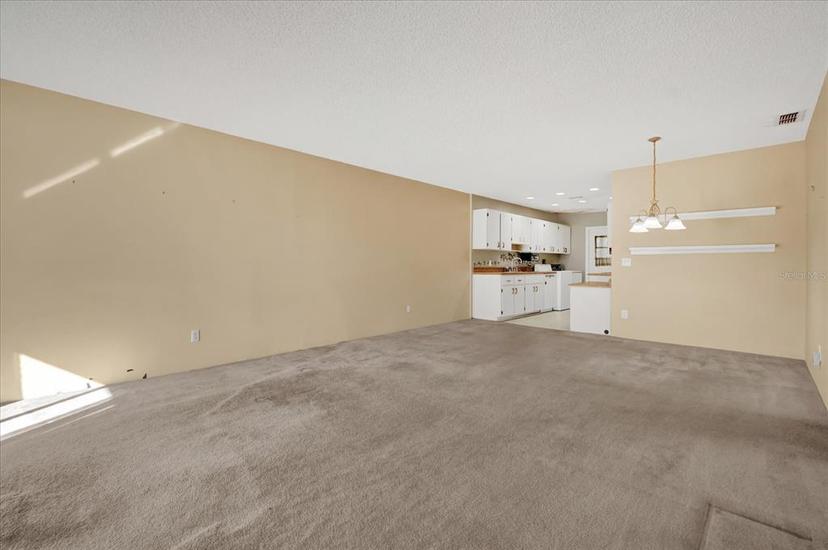 Picture of 30036 Tavares Ridge Boulevard Unit 30036, Tavares FL 32778