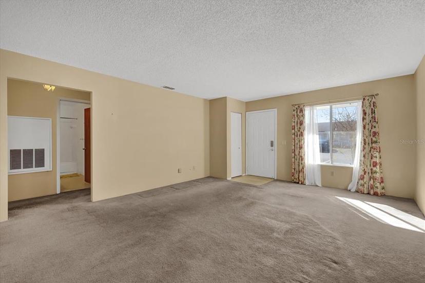 Picture of 30036 Tavares Ridge Boulevard Unit 30036, Tavares FL 32778