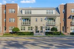 Picture of 133 S Park Avenue, Winter Garden, FL 34787