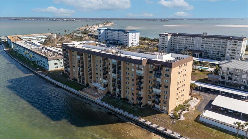 Picture of 9 Haig Place Unit 707, Dunedin FL 34698