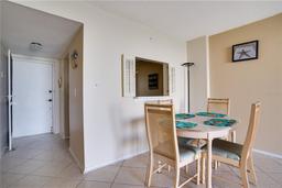 Picture of 9 Haig Place Unit 707, Dunedin, FL 34698